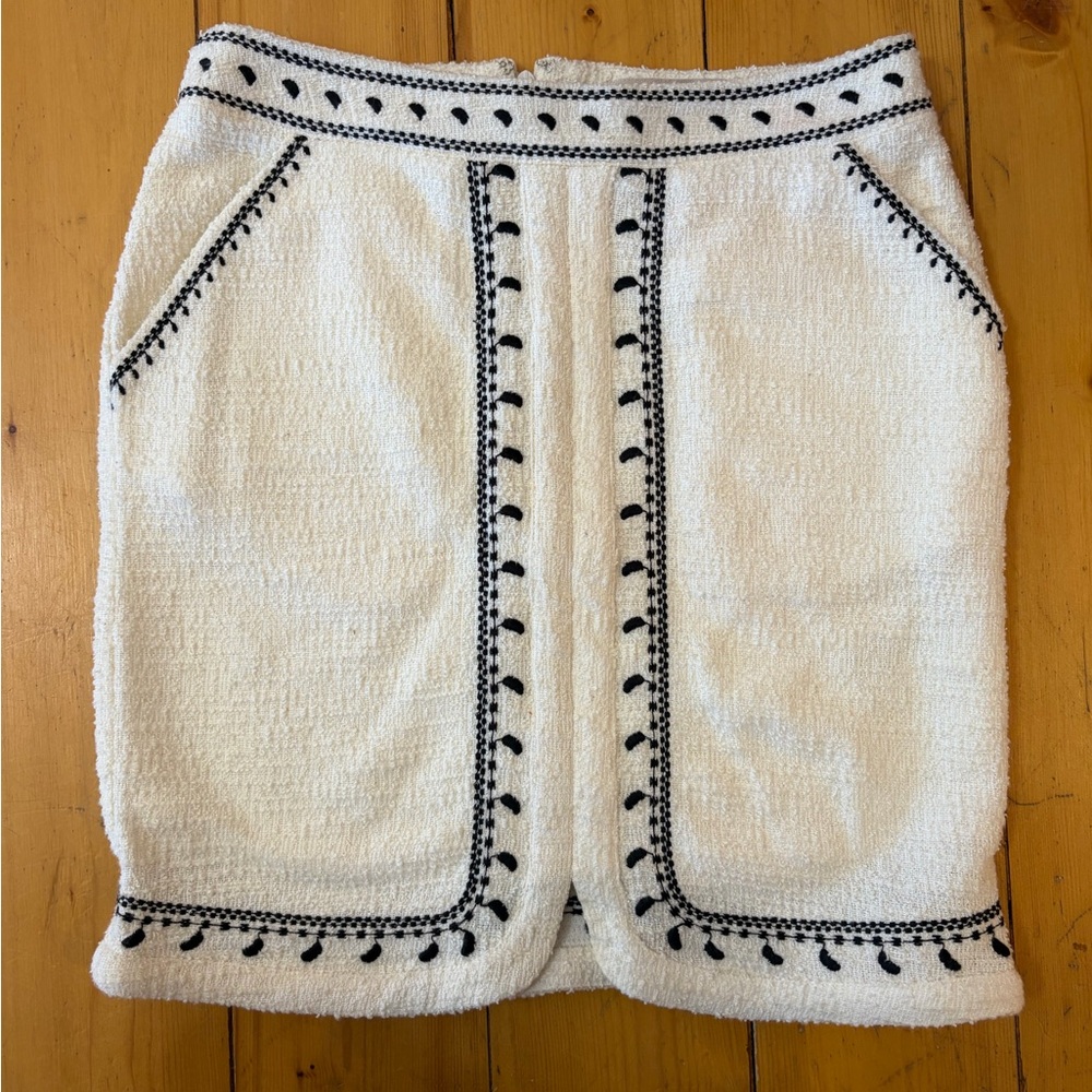 White and Black mini skirt